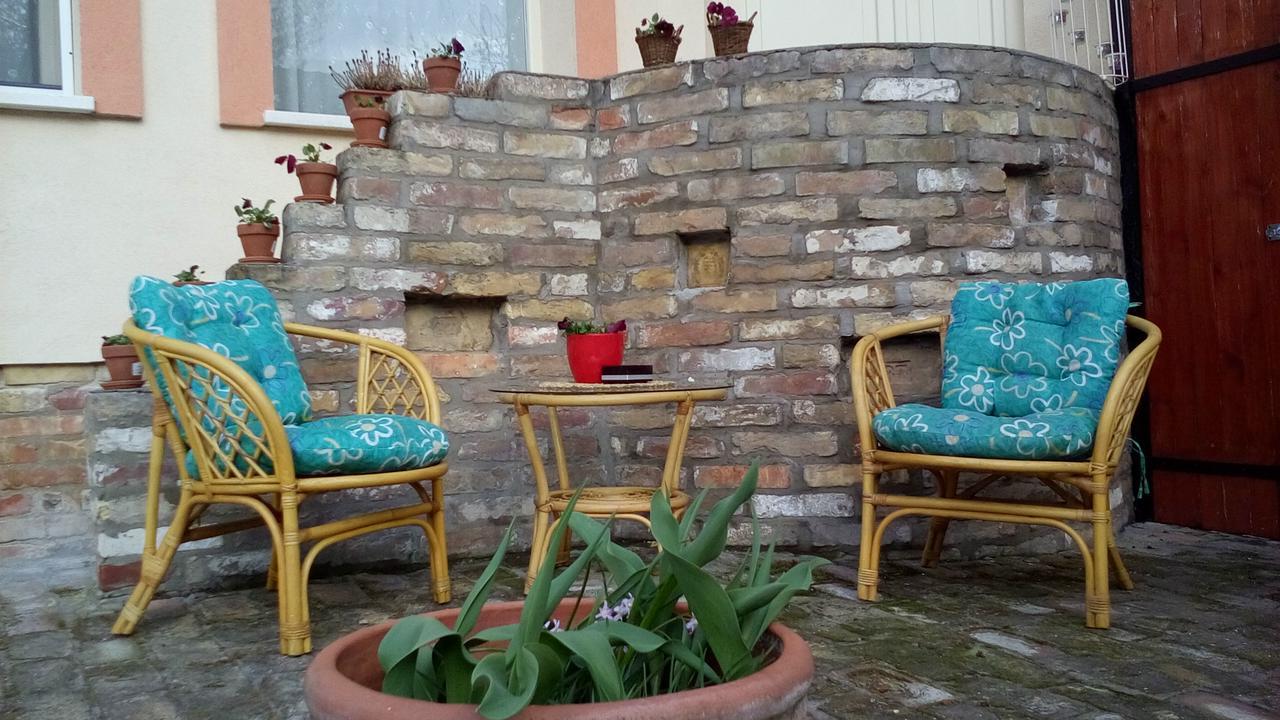 Resort La Tulipe Noire Ceglédbercel 외부 사진